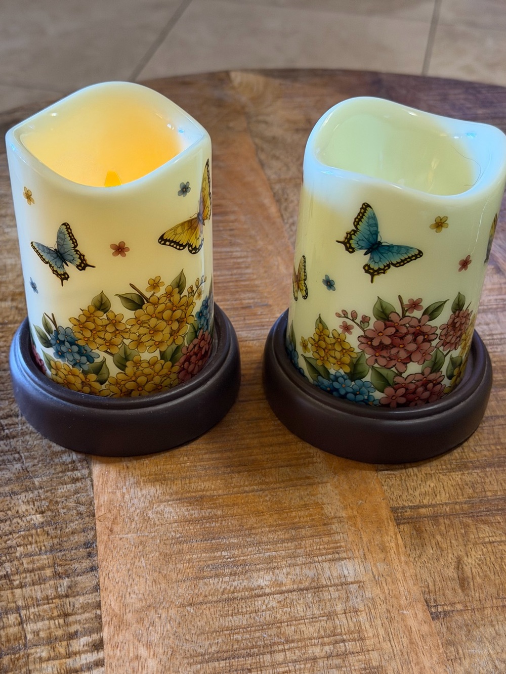 2 Butterfly Hydrangea Pillar Flameless  Candles Battery Operated On Stands